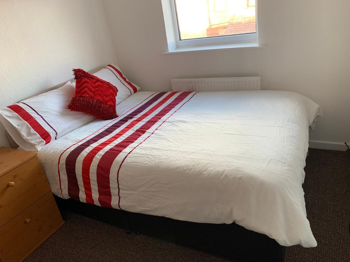 Starlight Self Service Accommodation Leigh  Esterno foto