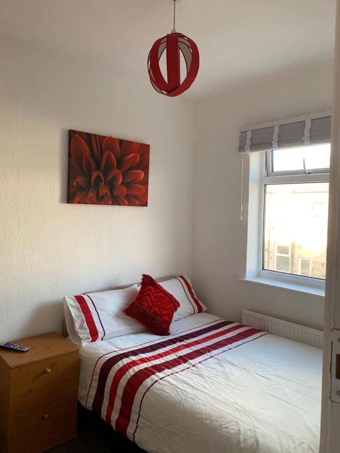 Starlight Self Service Accommodation Leigh  Esterno foto